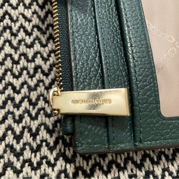 Michael Kors Double Zip Wallet/Phone Case Wristlet Green Leather - Picture 12 of 14